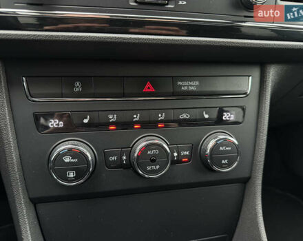 Білий Сеат Leon, об'ємом двигуна 1.6 л та пробігом 180 тис. км за 10499 $, фото 69 на Automoto.ua