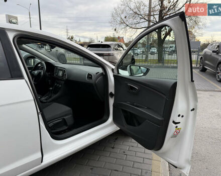 Білий Сеат Leon, об'ємом двигуна 1.6 л та пробігом 180 тис. км за 10700 $, фото 23 на Automoto.ua