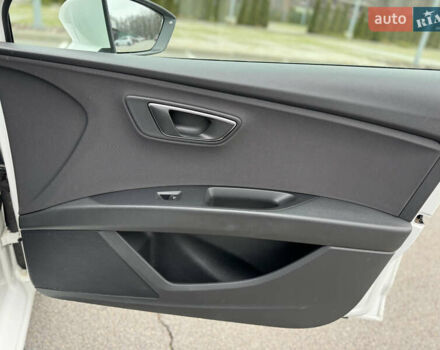 Білий Сеат Leon, об'ємом двигуна 1.6 л та пробігом 180 тис. км за 10499 $, фото 53 на Automoto.ua