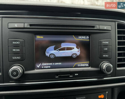 Білий Сеат Leon, об'ємом двигуна 1.6 л та пробігом 180 тис. км за 10499 $, фото 68 на Automoto.ua