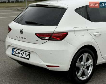 Білий Сеат Leon, об'ємом двигуна 1.6 л та пробігом 180 тис. км за 10499 $, фото 28 на Automoto.ua