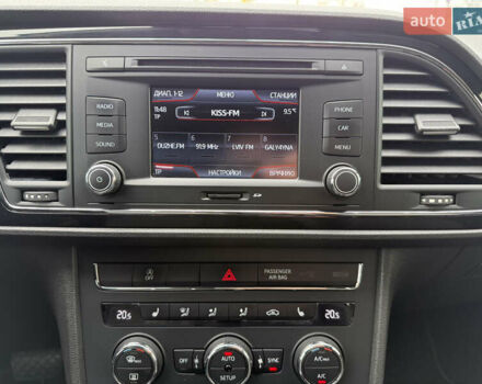 Білий Сеат Leon, об'ємом двигуна 1.6 л та пробігом 180 тис. км за 10700 $, фото 15 на Automoto.ua