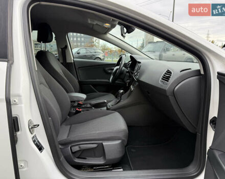 Білий Сеат Leon, об'ємом двигуна 1.6 л та пробігом 180 тис. км за 10700 $, фото 24 на Automoto.ua