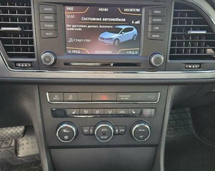 Сеат Леон 2013 в Черкассах на Automoto.ua Белый Сеат Леон, объемом двигателя 1.8 л и пробегом 134 тыс. км за 13400 $, фото 10 на Automoto.ua