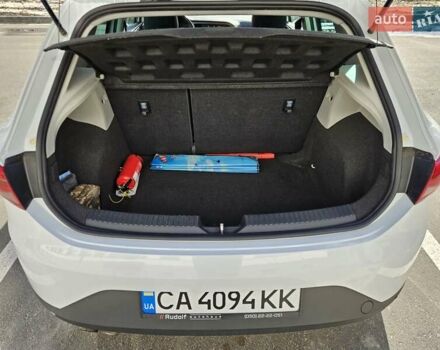 Сеат Леон 2013 в Черкассах на Automoto.ua Белый Сеат Леон, объемом двигателя 1.8 л и пробегом 134 тыс. км за 13400 $, фото 17 на Automoto.ua