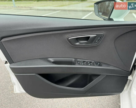 Белый Сеат Леон, объемом двигателя 1.6 л и пробегом 180 тыс. км за 9850 $, фото 33 на Automoto.ua