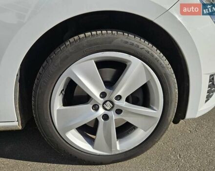 Сеат Леон 2013 в Черкассах на Automoto.ua Белый Сеат Леон, объемом двигателя 1.8 л и пробегом 134 тыс. км за 13400 $, фото 32 на Automoto.ua