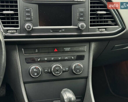 Білий Сеат Leon, об'ємом двигуна 1.6 л та пробігом 180 тис. км за 10499 $, фото 64 на Automoto.ua