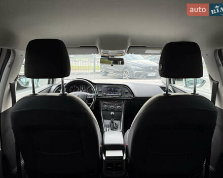 Білий Сеат Leon, об'ємом двигуна 1.6 л та пробігом 180 тис. км за 10700 $, фото 18 на Automoto.ua