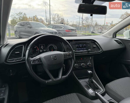 Білий Сеат Leon, об'ємом двигуна 1.6 л та пробігом 180 тис. км за 10700 $, фото 11 на Automoto.ua
