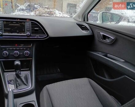 Белый Сеат Леон, объемом двигателя 1.4 л и пробегом 227 тыс. км за 7700 $, фото 18 на Automoto.ua