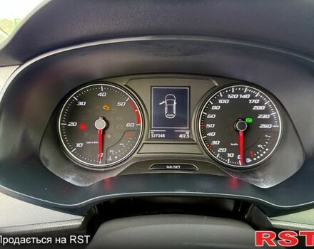 Белый Сеат Леон, объемом двигателя 2 л и пробегом 327 тыс. км за 9879 $, фото 4 на Automoto.ua