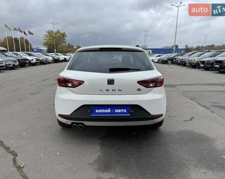 Білий Сеат Leon, об'ємом двигуна 1.97 л та пробігом 112 тис. км за 16400 $, фото 5 на Automoto.ua
