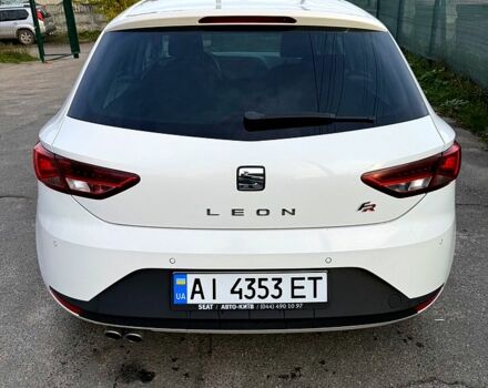 Белый Сеат Леон, объемом двигателя 2 л и пробегом 327 тыс. км за 9879 $, фото 5 на Automoto.ua