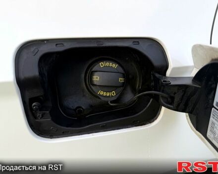 Белый Сеат Леон, объемом двигателя 2 л и пробегом 327 тыс. км за 9879 $, фото 10 на Automoto.ua