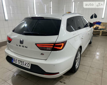 Белый Сеат Леон, объемом двигателя 1.97 л и пробегом 290 тыс. км за 12700 $, фото 3 на Automoto.ua