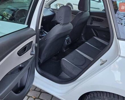 Сеат Леон 2014 в Ивано-Франковске на Automoto.ua Белый Сеат Леон, объемом двигателя 1.6 л и пробегом 307 тыс. км за 9200 $, фото 4 на Automoto.ua