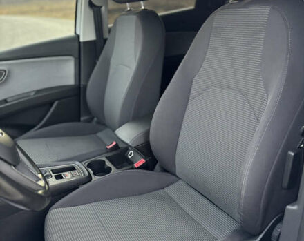 Білий Сеат Leon, об'ємом двигуна 1.5 л та пробігом 150 тис. км за 15000 $, фото 59 на Automoto.ua