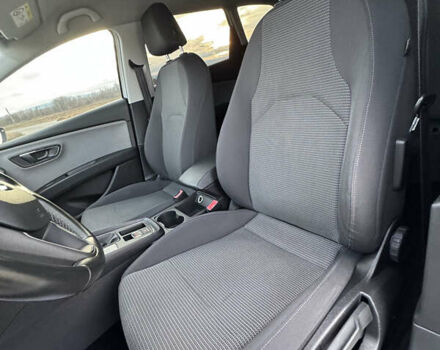 Білий Сеат Leon, об'ємом двигуна 1.5 л та пробігом 150 тис. км за 15000 $, фото 61 на Automoto.ua