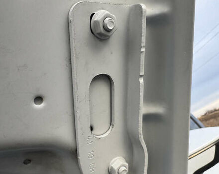 Білий Сеат Leon, об'ємом двигуна 1.5 л та пробігом 150 тис. км за 15000 $, фото 48 на Automoto.ua