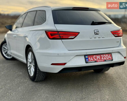 Білий Сеат Leon, об'ємом двигуна 1.5 л та пробігом 150 тис. км за 15000 $, фото 34 на Automoto.ua