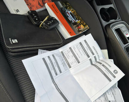 Білий Сеат Leon, об'ємом двигуна 1.5 л та пробігом 150 тис. км за 15000 $, фото 82 на Automoto.ua