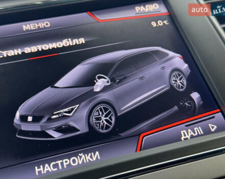Білий Сеат Leon, об'ємом двигуна 1.5 л та пробігом 150 тис. км за 15000 $, фото 52 на Automoto.ua