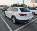 Белый Сеат Леон, объемом двигателя 2 л и пробегом 259 тыс. км за 11500 $, фото 4 на Automoto.ua
