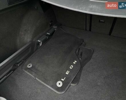 Білий Сеат Leon, об'ємом двигуна 1.97 л та пробігом 168 тис. км за 13500 $, фото 28 на Automoto.ua