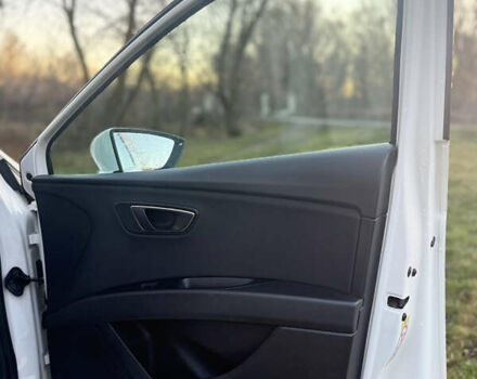 Білий Сеат Leon, об'ємом двигуна 1.6 л та пробігом 225 тис. км за 12200 $, фото 14 на Automoto.ua