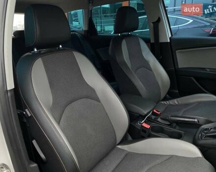 Білий Сеат Leon, об'ємом двигуна 1.97 л та пробігом 168 тис. км за 13500 $, фото 26 на Automoto.ua