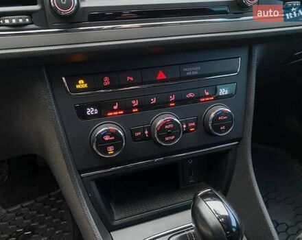 Білий Сеат Leon, об'ємом двигуна 1.97 л та пробігом 168 тис. км за 13500 $, фото 17 на Automoto.ua