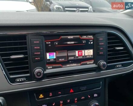 Білий Сеат Leon, об'ємом двигуна 1.97 л та пробігом 168 тис. км за 13500 $, фото 16 на Automoto.ua