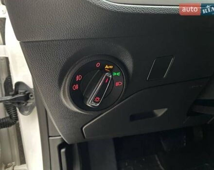 Білий Сеат Leon, об'ємом двигуна 1.97 л та пробігом 168 тис. км за 13500 $, фото 13 на Automoto.ua