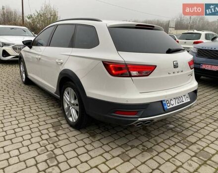 Білий Сеат Leon, об'ємом двигуна 1.97 л та пробігом 168 тис. км за 13500 $, фото 4 на Automoto.ua