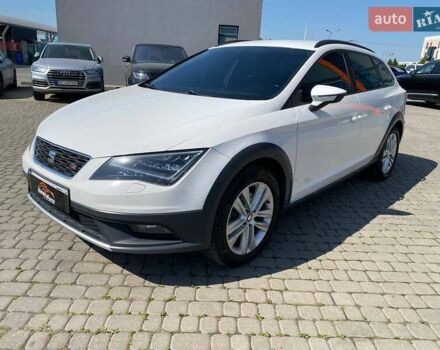 Белый Сеат Леон, объемом двигателя 1.97 л и пробегом 168 тыс. км за 12900 $, фото 2 на Automoto.ua