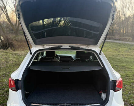 Білий Сеат Leon, об'ємом двигуна 1.6 л та пробігом 225 тис. км за 12200 $, фото 12 на Automoto.ua