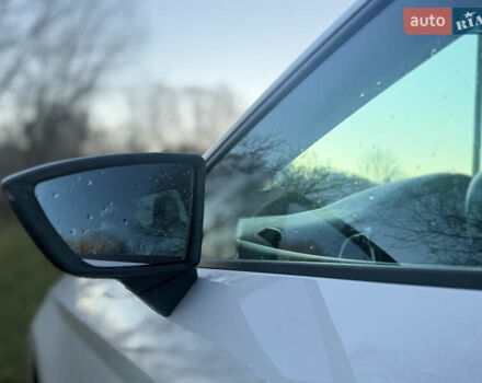 Білий Сеат Leon, об'ємом двигуна 1.6 л та пробігом 225 тис. км за 12200 $, фото 9 на Automoto.ua