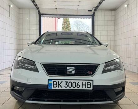 Белый Сеат Леон, объемом двигателя 1.97 л и пробегом 211 тыс. км за 16500 $, фото 8 на Automoto.ua