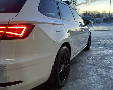 Белый Сеат Леон, объемом двигателя 1.97 л и пробегом 229 тыс. км за 15500 $, фото 8 на Automoto.ua