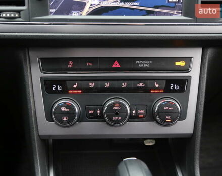 Білий Сеат Leon, об'ємом двигуна 1.97 л та пробігом 162 тис. км за 16200 $, фото 19 на Automoto.ua