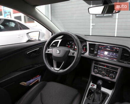 Білий Сеат Leon, об'ємом двигуна 1.97 л та пробігом 162 тис. км за 16200 $, фото 12 на Automoto.ua