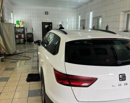 Білий Сеат Leon, об'ємом двигуна 1.97 л та пробігом 211 тис. км за 16500 $, фото 4 на Automoto.ua