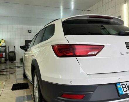 Белый Сеат Леон, объемом двигателя 1.97 л и пробегом 211 тыс. км за 16500 $, фото 6 на Automoto.ua