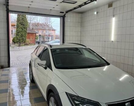 Белый Сеат Леон, объемом двигателя 1.97 л и пробегом 211 тыс. км за 16500 $, фото 1 на Automoto.ua
