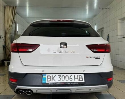 Белый Сеат Леон, объемом двигателя 1.97 л и пробегом 211 тыс. км за 16500 $, фото 4 на Automoto.ua