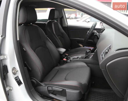 Білий Сеат Leon, об'ємом двигуна 1.97 л та пробігом 162 тис. км за 16200 $, фото 11 на Automoto.ua