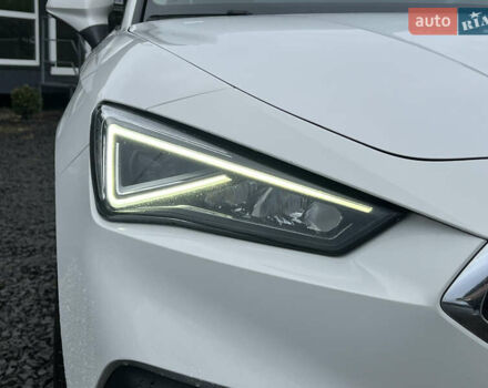 Білий Сеат Leon, об'ємом двигуна 2 л та пробігом 196 тис. км за 19903 $, фото 13 на Automoto.ua