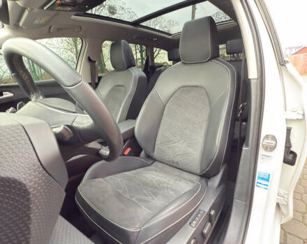 Белый Сеат Леон, объемом двигателя 1.97 л и пробегом 134 тыс. км за 23700 $, фото 70 на Automoto.ua