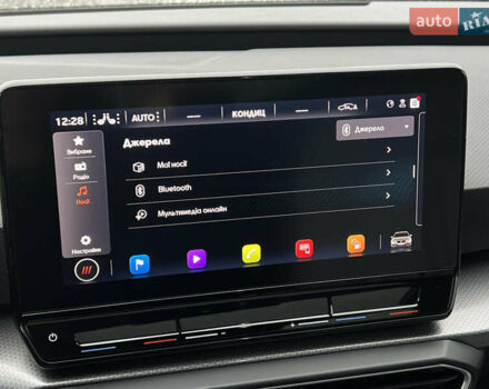 Білий Сеат Leon, об'ємом двигуна 2 л та пробігом 196 тис. км за 19222 $, фото 72 на Automoto.ua